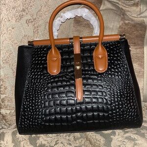 Chic Black authentic leather /  Crocodile-Embossed Satchel